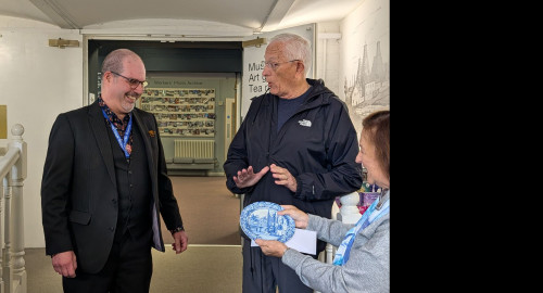 A rare Spode Chinese of Rank plate donated by Michael Sack to the American Friends of The Spode Museum (AFOTSM)